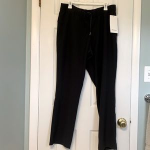 NWT Lululemon On the Fly Pant Full Length Black